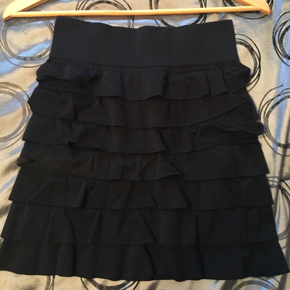 Mini ruffle skirt